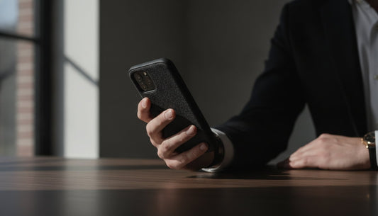 Alcantara case ervaringen: is dit luxe materiaal de investering waard?